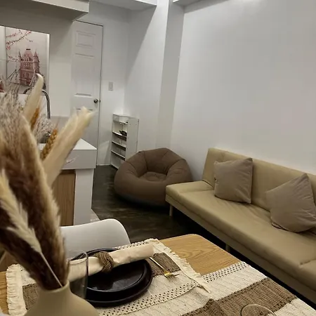 Bloq Residences Sikatuna 2 Unit 1616